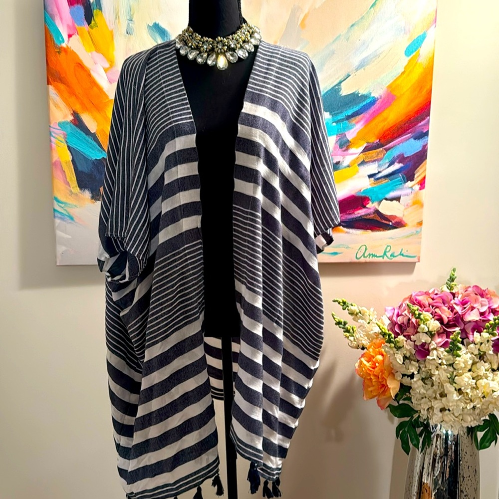 COVER UP BY LOFT. Black and white, tassels at the bottom. Can be worn as shawl.